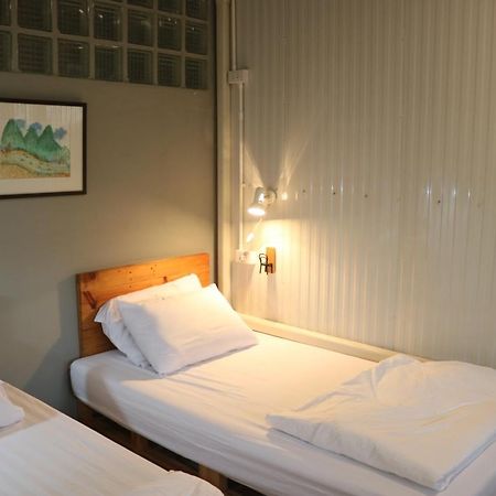 Nesuto Hostel Ramkamhaeng 52 Bangkok Kültér fotó