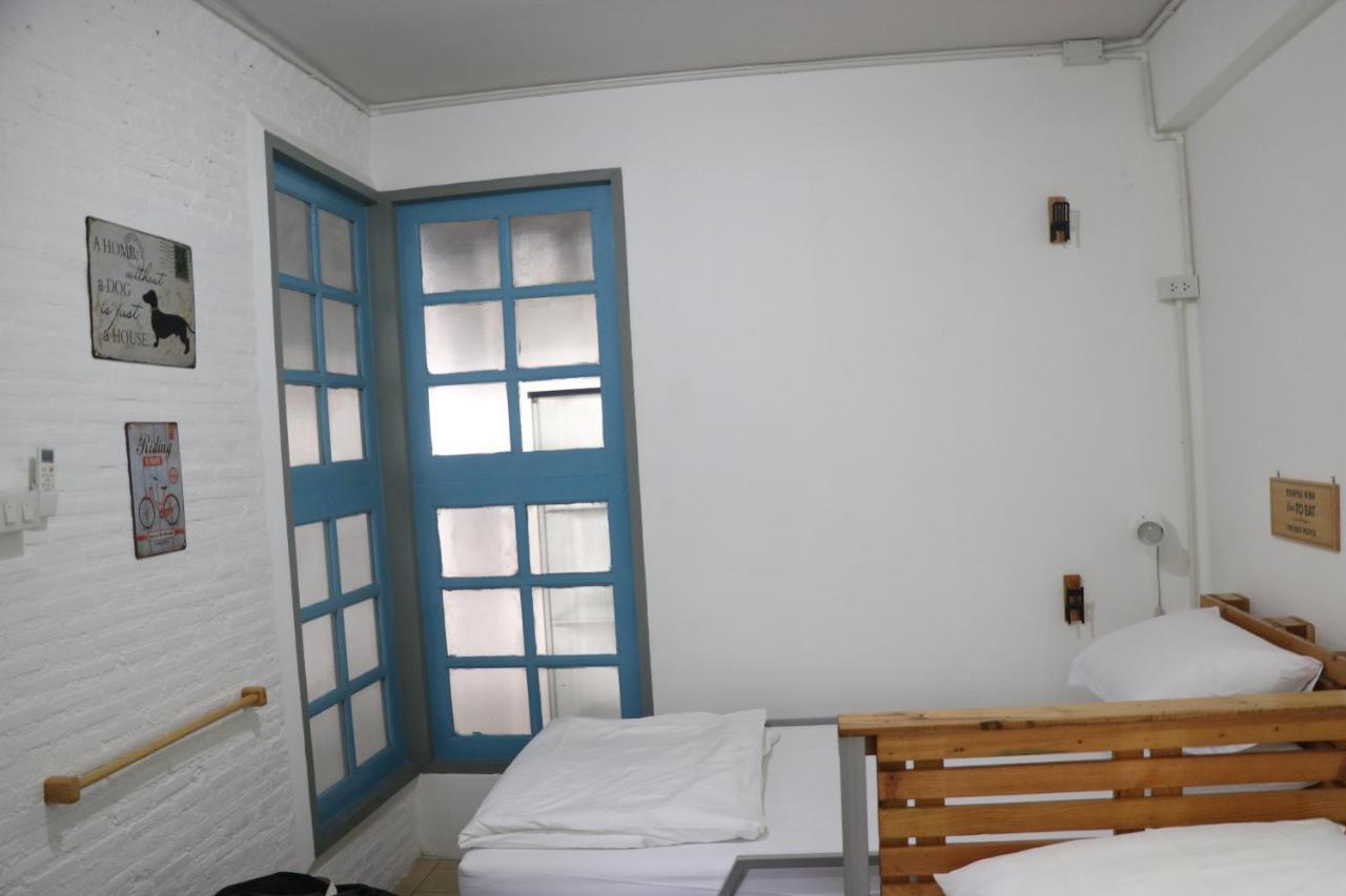 Nesuto Hostel Ramkamhaeng 52 Bangkok Kültér fotó