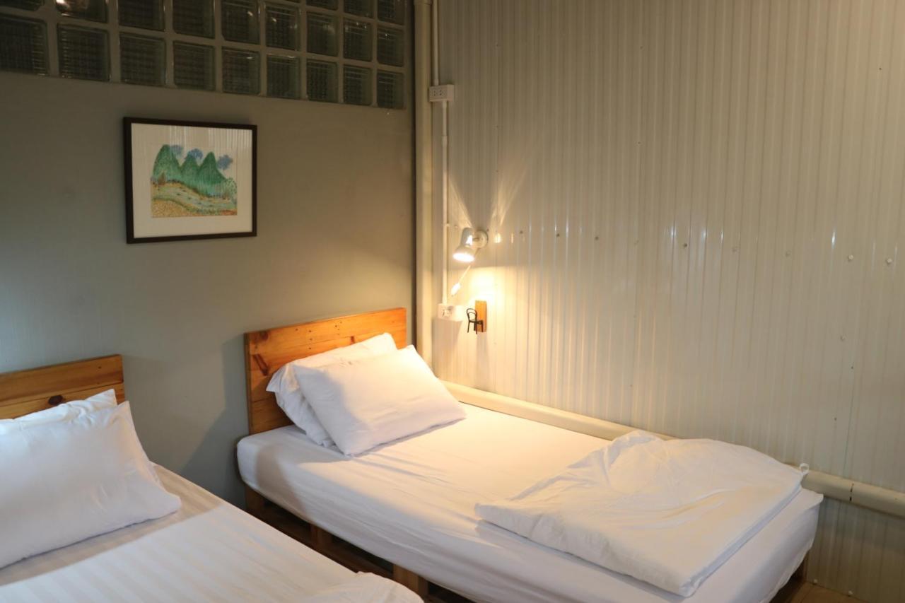 Nesuto Hostel Ramkamhaeng 52 Bangkok Kültér fotó