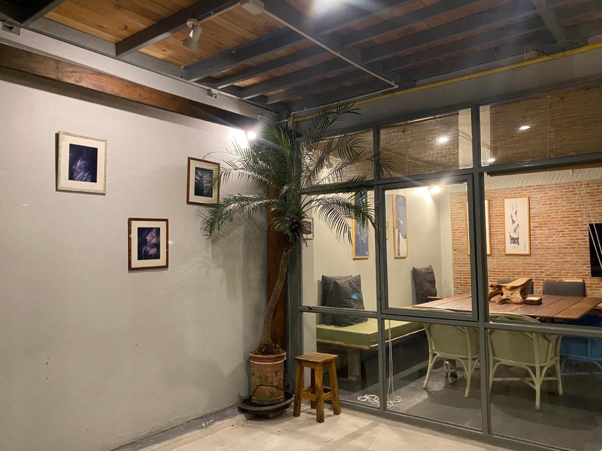 Nesuto Hostel Ramkamhaeng 52 Bangkok Kültér fotó